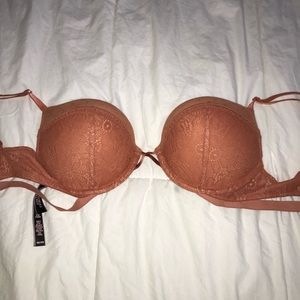 VS bombshell bra